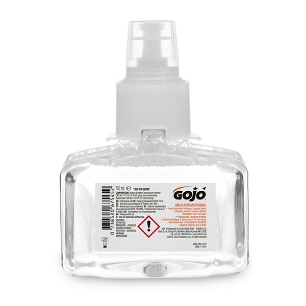 GOJO Antimicrobial Plus Foam Handwash LTX 700 ml